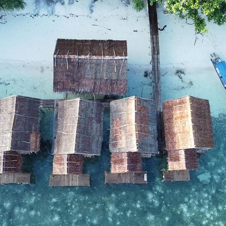 Firdas Bungalows Waisai Luaran gambar