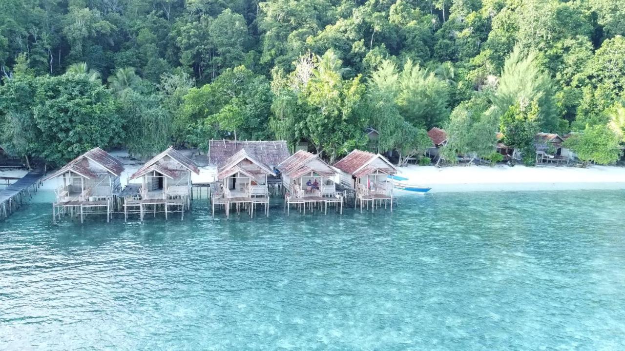 Firdas Bungalows Waisai Luaran gambar